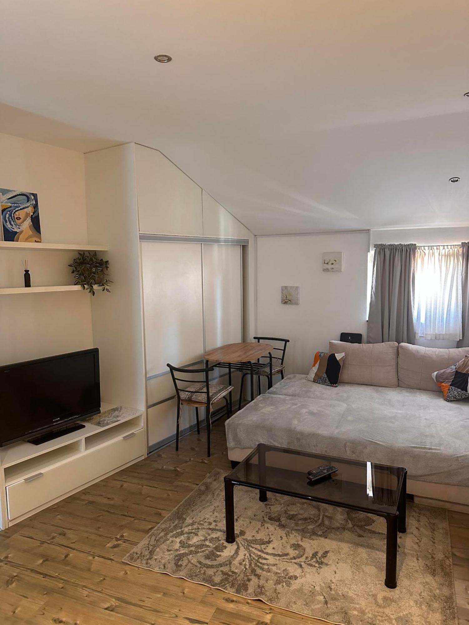 Zara Apartamento *